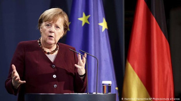 German Chancellor Merkel topped the list of the 100 most powerful women in the world for 10 consecutive years