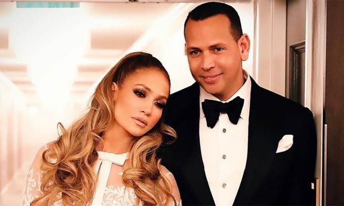 Jennifer Lopez, Alex Rodriguez confirm that they're still a couple