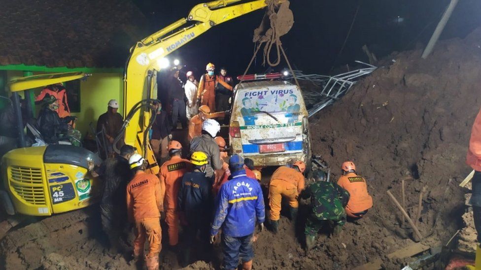 More than 40 killed after floods trigger landslide in Indonesia
