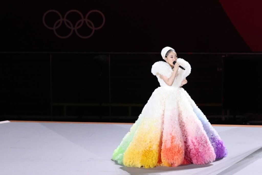 This Japanese Singer's Tomo Koizumi Gown Went Viral