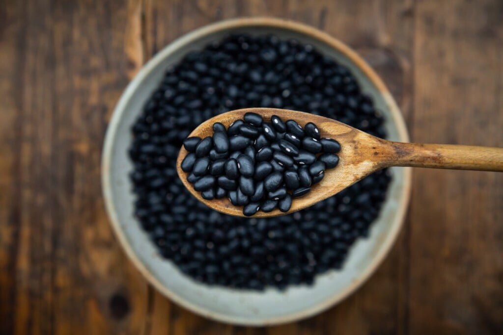 black beans - photo: Westend61 / Getty Images