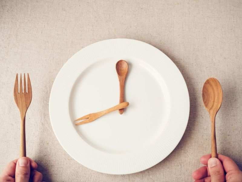 How Intermittent Fasting May Alleviate Stomach Discomfort