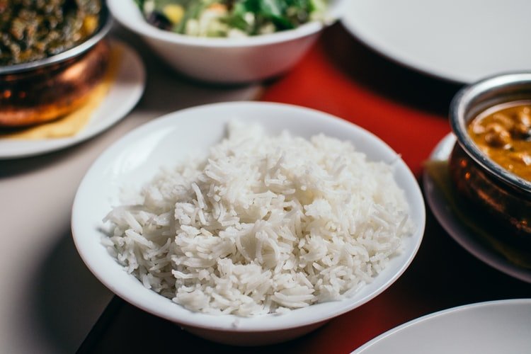 A study by Harvard Medical School found that eating white rice spikes blood glucose levels and has "almost the same effect as eating pure table sugar" - Photo by Pille R. Priske