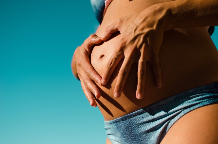 Experts Explain Why Your Vagina May Have A New Scent While Pregnant - Photo by Ignacio Campo