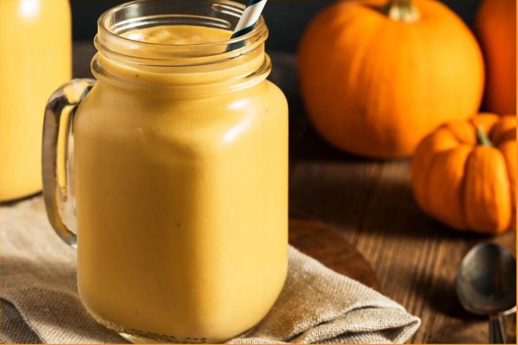 Authentic Pumpkin Spice Smoothie with 3 Ingredients