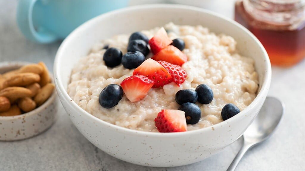 health benefits of oatmeal 1440x810 1