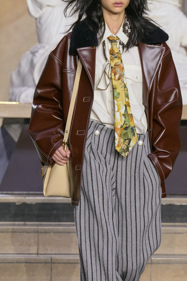 Louis Vuitton Women FallWinter 2022 Fashion illume emag 9 scaled