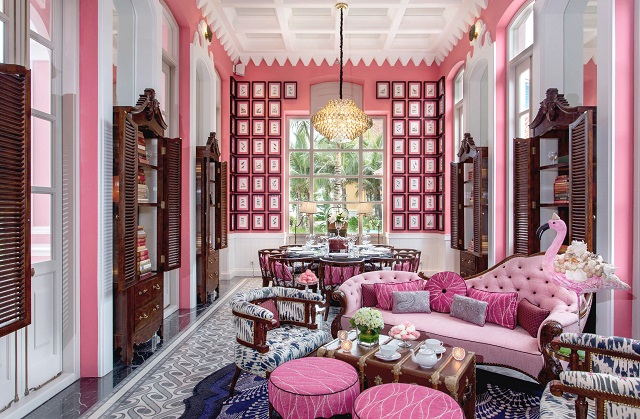 Pink Pearl Restaurant Interior 2