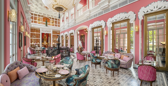 Pink Pearl Restaurant Interior