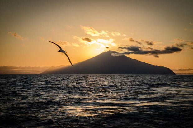 The most secluded island in the world now becomes the largest reserve: Heaven only exists without human hands?