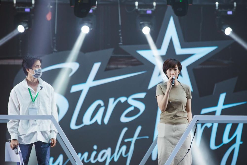 Hé lộ những hình ảnh đầu tiên của show diễn Stars By Night Party