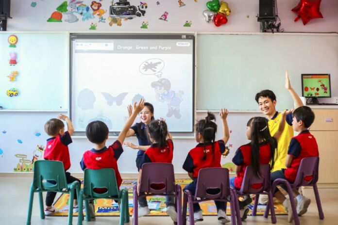 Should English test be removed from China’s college entrance exam?