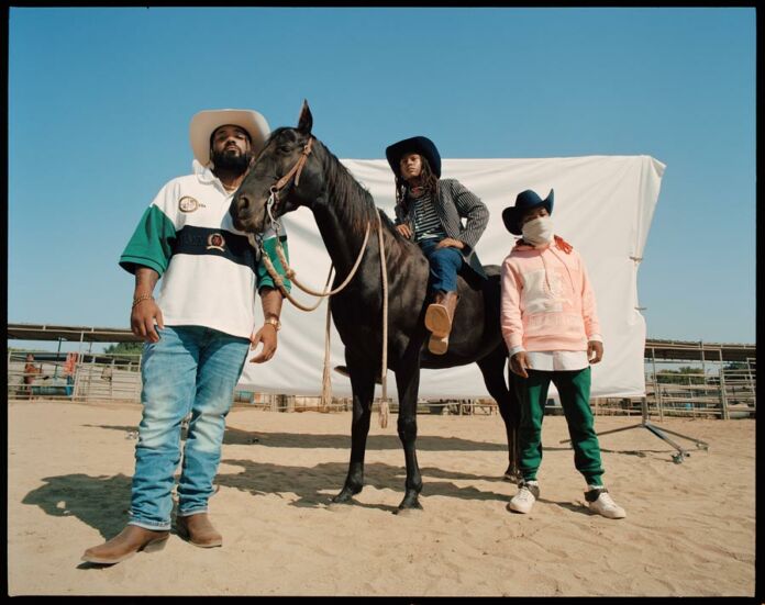 Tommy Hilfiger unites the global community through the social campaign 