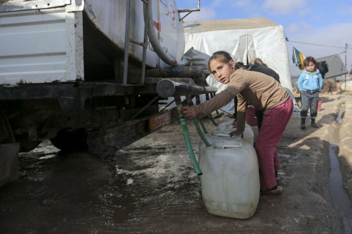 More than 1.42 billion people worldwide, including 450 million children, live in areas at high or extremely high risk of water damage.
