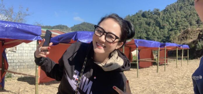 Singer Quynh Mai - A young soul towards her homeland
