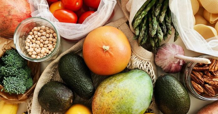How to Use Fruits and Vegetables to Help Manage Your Weight