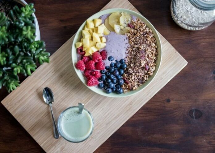 25 Superfoods For Quick Weight Loss - Part 3 – Photo by Jannis Brandt