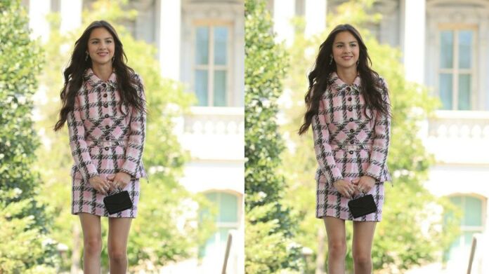 Olivia Rodrigo In A Vintage Chanel Suit At A White House