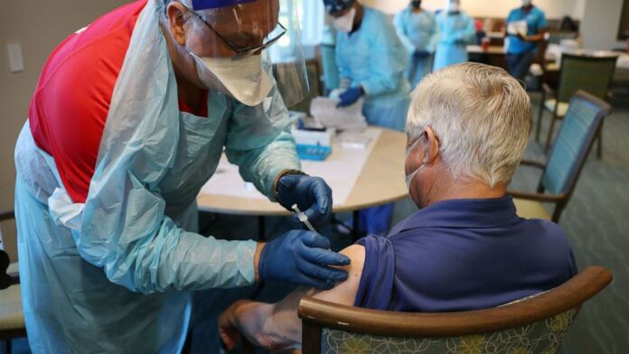 Due to the pandemic and labor shortages, long-term care institutions are fighting for personnel.