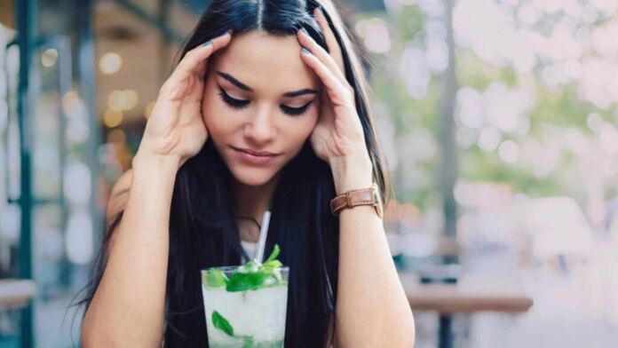 Experts Reveal the 5 Worst Foods for Your Mood - GETTY IMAGES/MARTIN