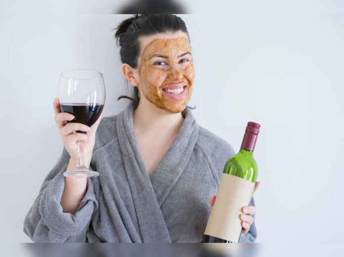 A glass of wine for the skin! The advantages of using wine-infused skincare products