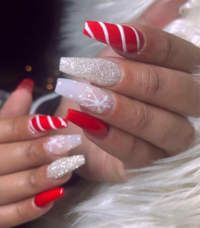 Christmas Acrylic Nails: This season's top styles