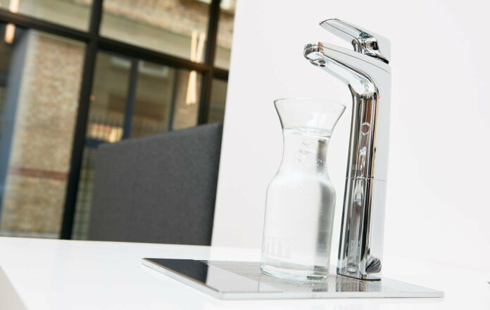 14 Tips on Staying Hydrated at Work