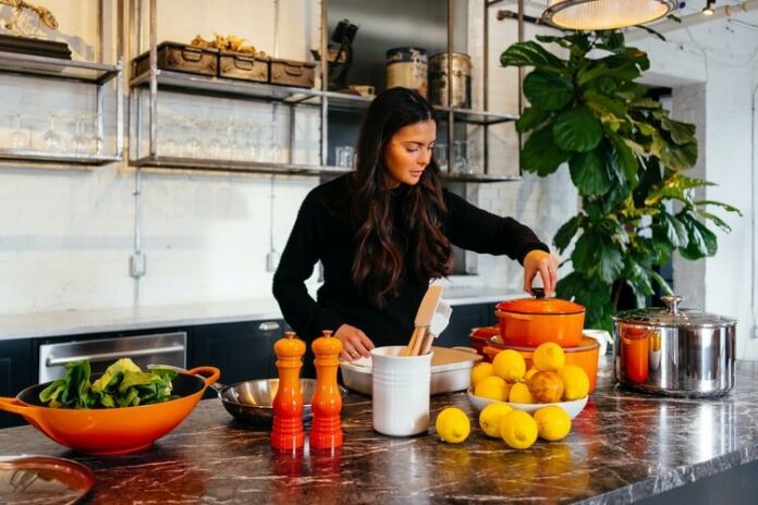 A Dietitian's Guide to Meal Prep: Quick Healthy Meals - Photo by Jason Briscoe