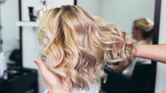 10 Natural ways to make your hair easier without damage