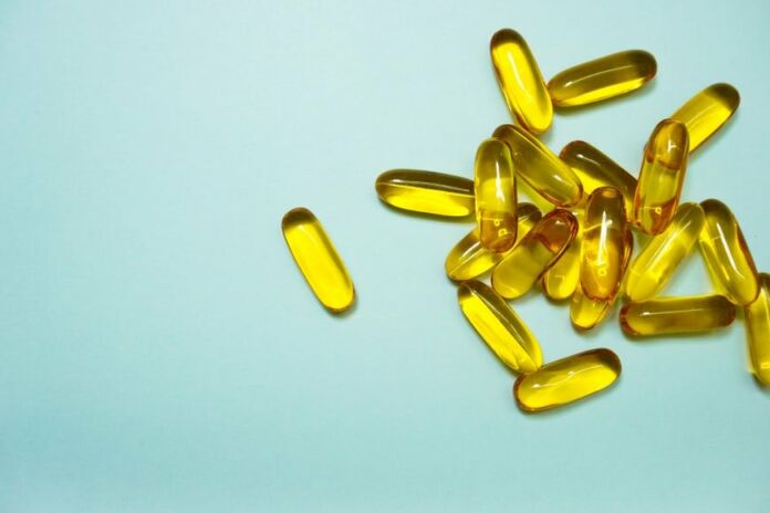 What Are the Hair Benefits of Fish Oil? - Photo by Leohoho