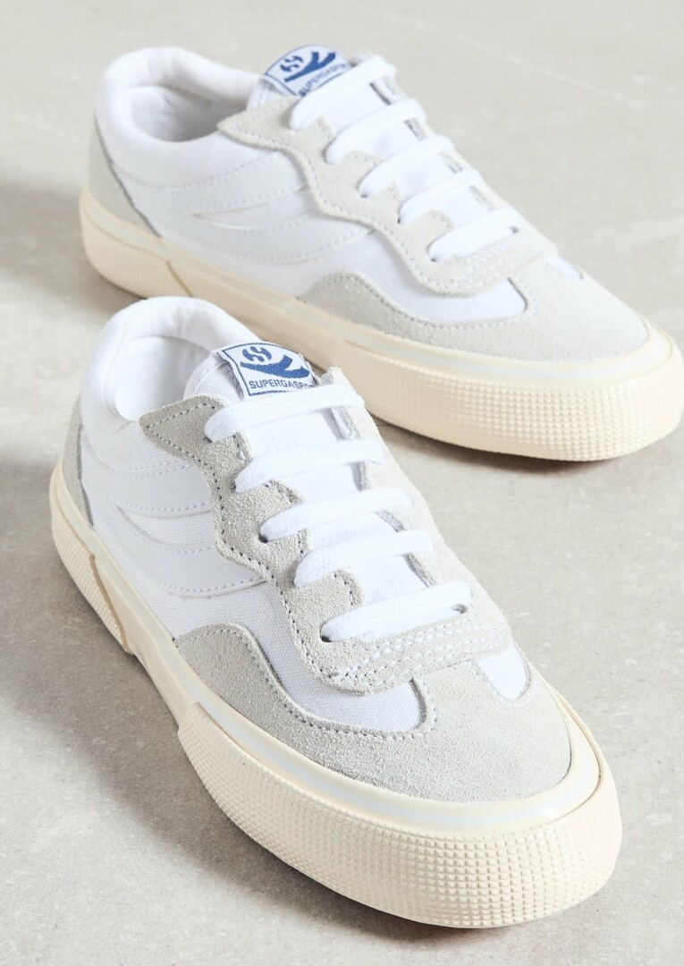 sneakers 8