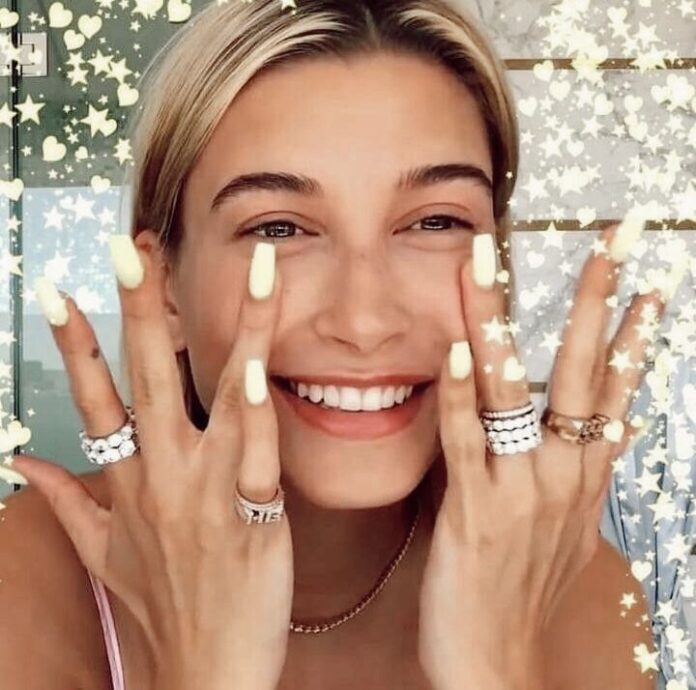 Hailey Bieber's Nails
