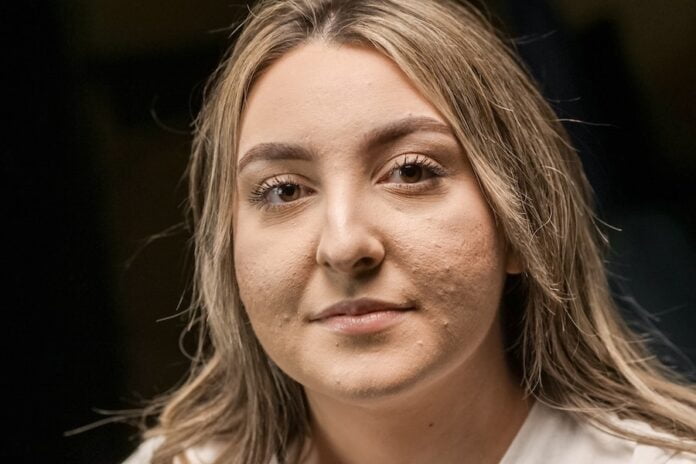 Long-term effects of makeup on the skin