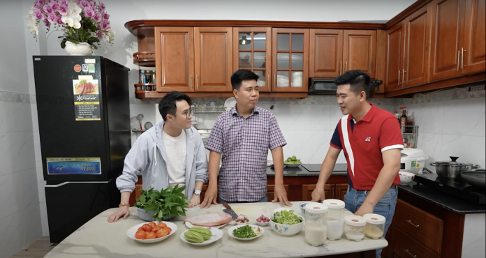 Cơm nhà Việt Nam
