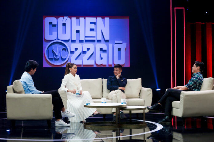 Có hẹn lúc 22 giờ