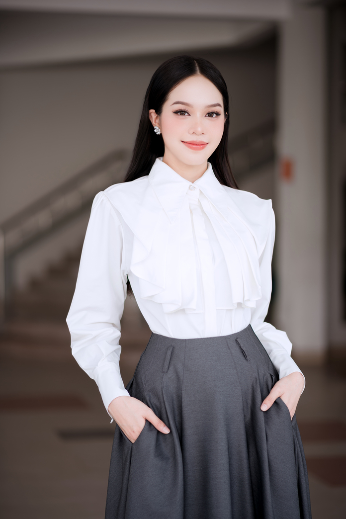 Đạo diễn Hoàng Nhật nam - Hoa hậu Thanh Thuỷ