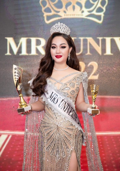Á hậu 1 Mrs Universe 2022