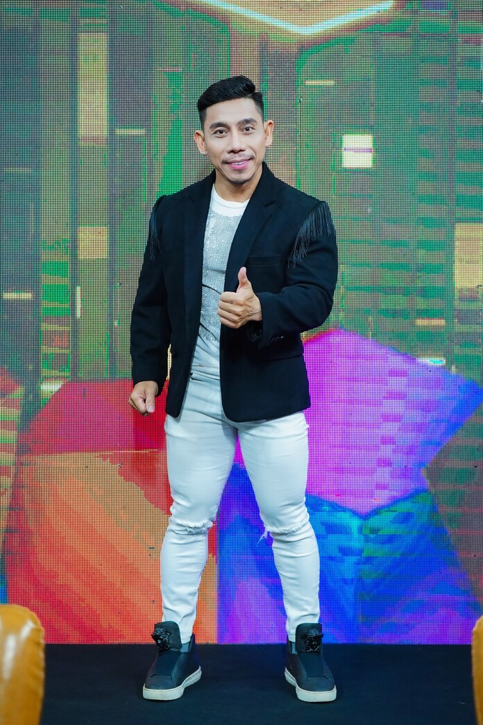 Pham Van Mach 1