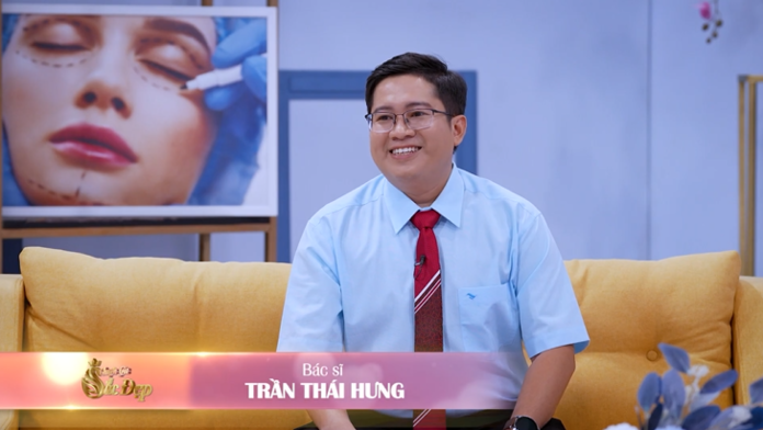 Bác sĩ tư vấn đôi mắt đẹp