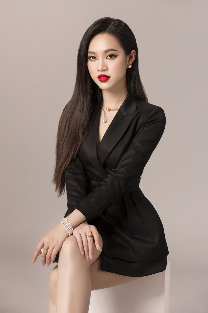 9 A HAU 1 TRINH THUY LINH