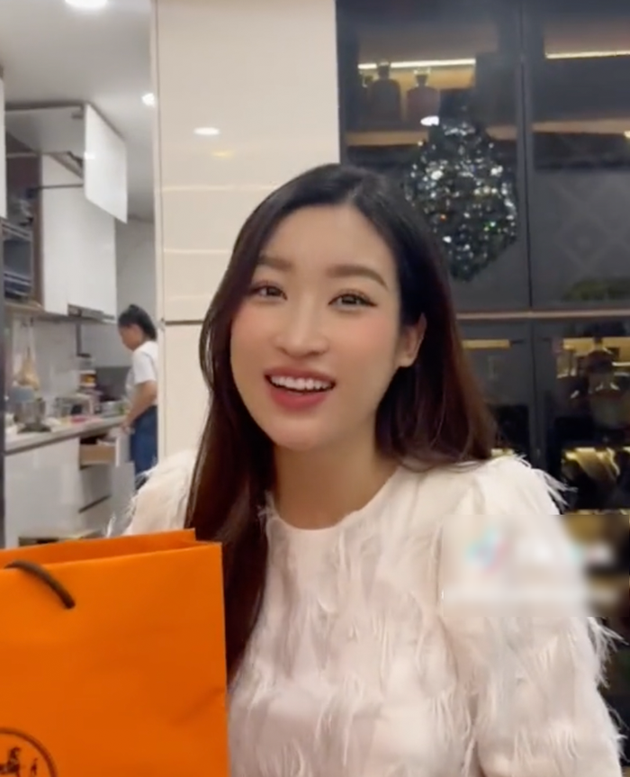 mylinh4