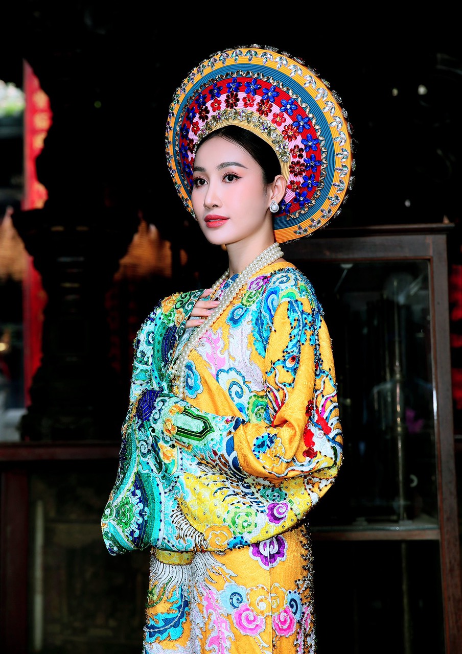 ao dai lavyon 7