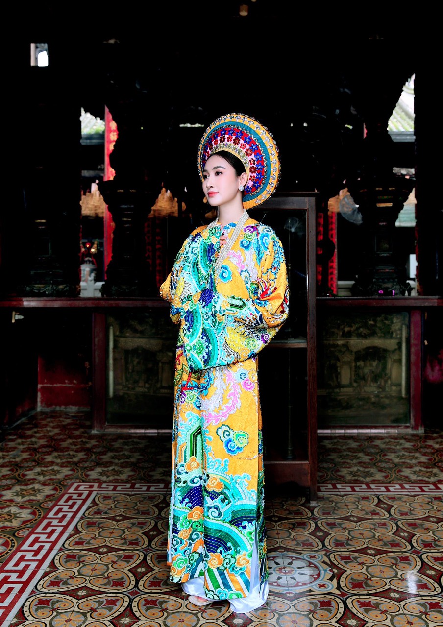 ao dai lavyon 8