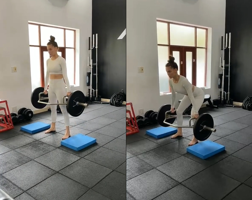 Hà Hồ cũng đan xen thêm các buổi tập gym để tăng cơ, định hình phom dáng