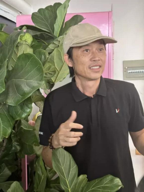 danh hai hoai linh sau song gio lon nhat cuoc doi kin tieng di dien ung ho nghe si tre chu khong man cat se 4 ngoisaovn w612 h812