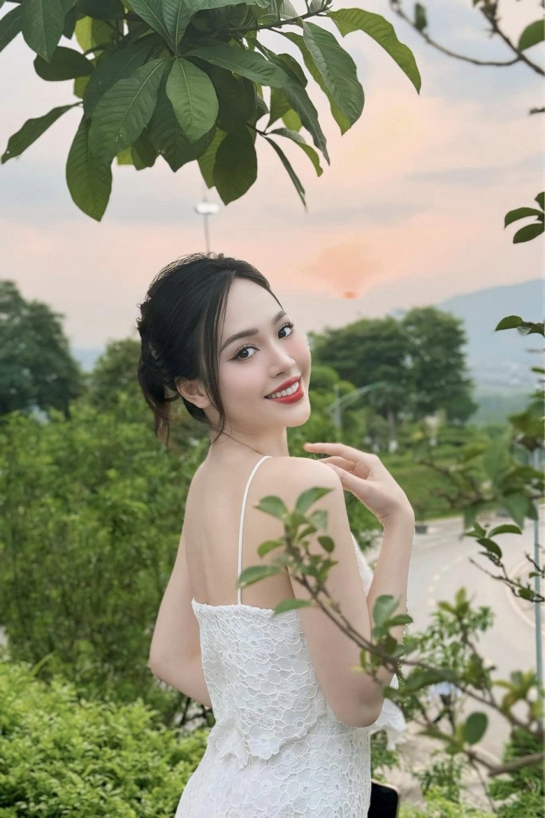 gioi hoa a hau viet dong loat doi kieu toc de tranh nong cac nang tham khao de ung dung ngay 6 n 1716879515 5 width780height1170