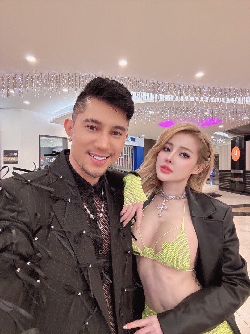 ngân 98