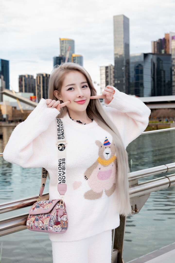 ngân 98