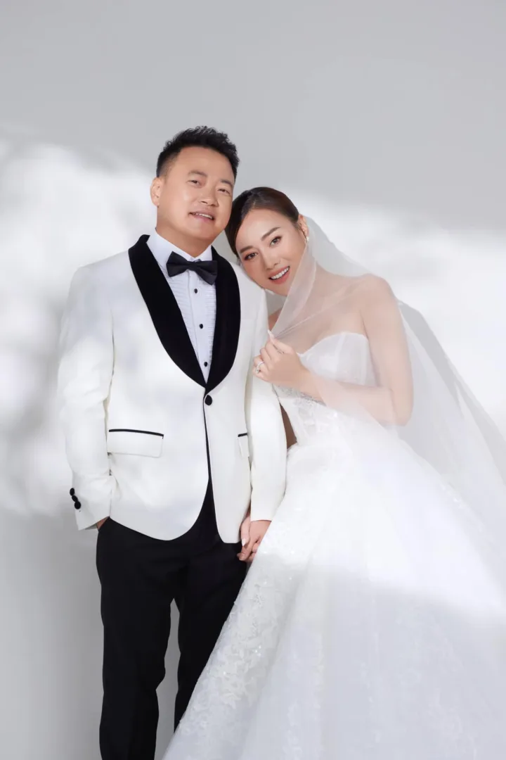 chia se gay bat ngo cua phuong oanh va shark binh giua on ao 0a3 7217680