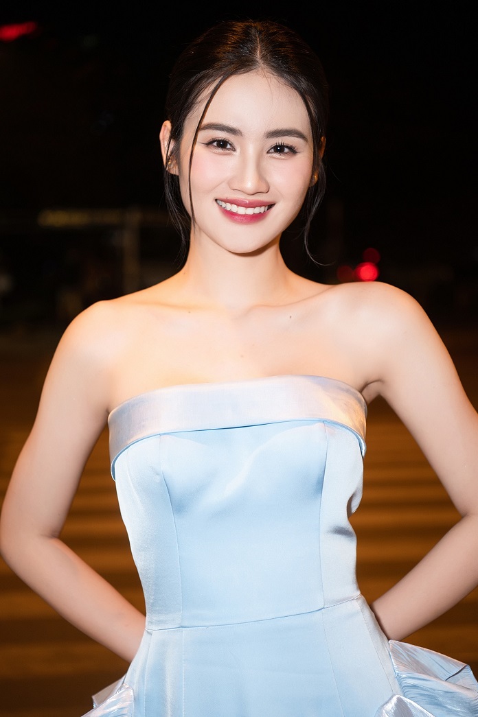 hoa hậu ý nhi
